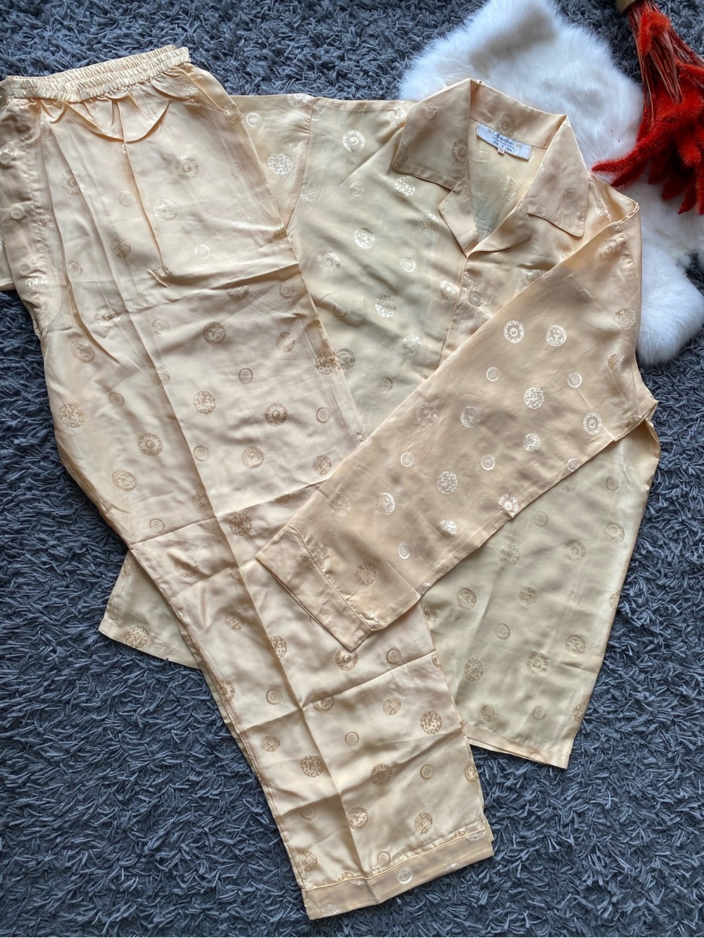Vintage Amitié Silk pajama set